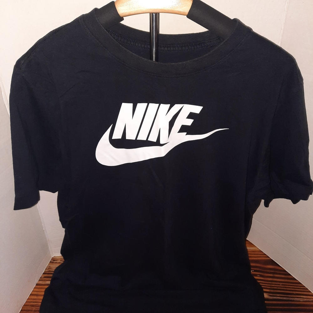 Nike Black T-Shirt